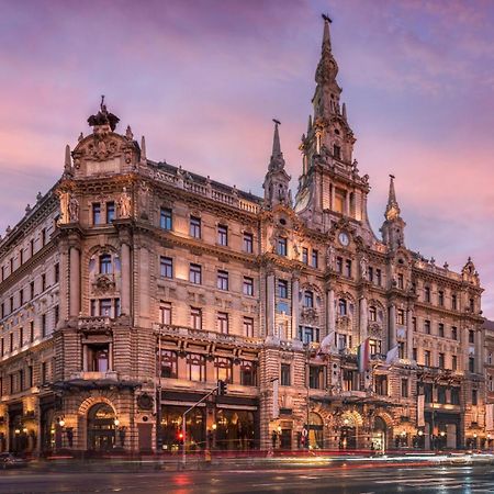 Modern Newly-Built Home By The New York Cafe Budapest Bagian luar foto