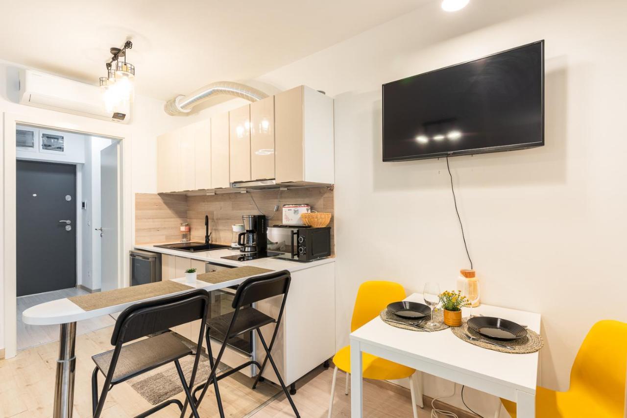 Modern Newly-Built Home By The New York Cafe Budapest Bagian luar foto